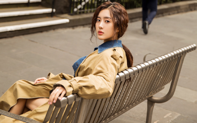 何立峰出席第三届中国国际供应链促进博览会开幕式指出 中国将做全球产业链供应链互利共赢的推动者